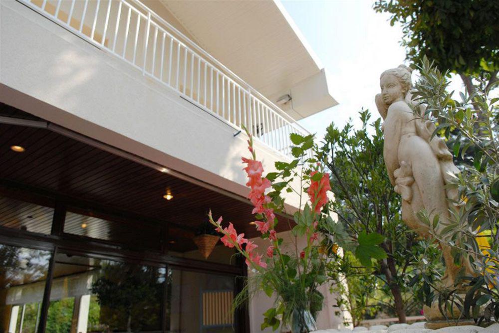 Hotel La Scala ピティヴィエ エクステリア 写真